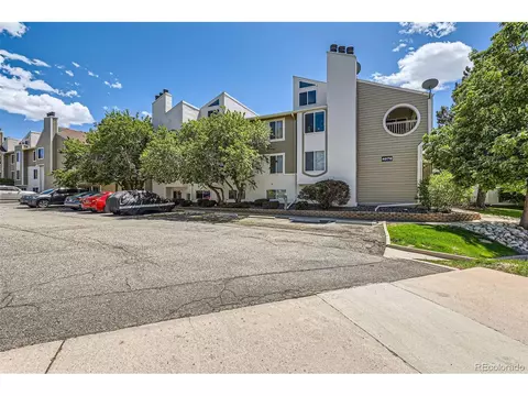 Exterior - 4070 S Atchison Way #101, Aurora, CO 80014 photo 4 of 5