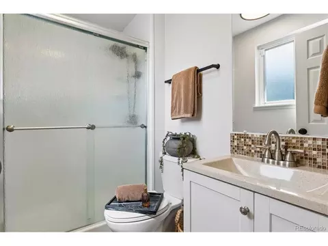 Bath - 4465 S Cole Ct, Morrison, CO 80465 photo 1 of 3