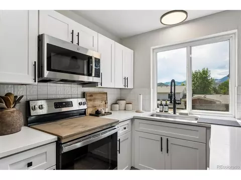 Kitchen - 4465 S Cole Ct, Morrison, CO 80465 photo 1 of 3