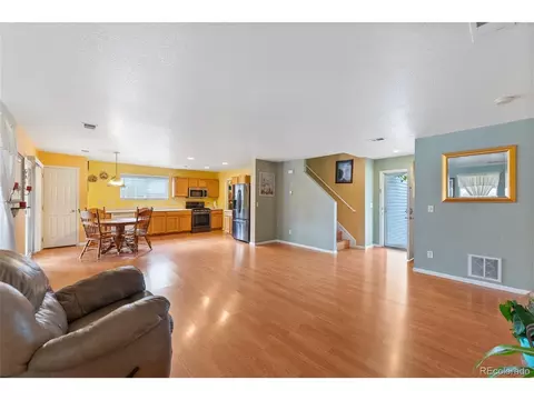414 E 77th Pl, Thornton, CO 80229 photo 6