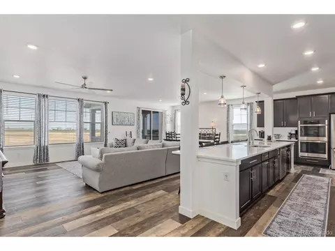 5225 E 148th Pl, Thornton, CO 80602 photo 2