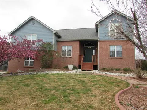 2527 S Oswego St, Aurora, CO 80014