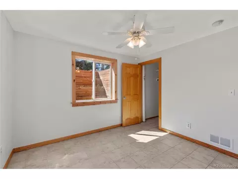 Bedroom - 4617 Gordon Dr, Boulder, CO 80305 photo 13 of 13