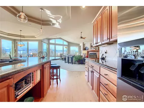 972 Westview Dr, Boulder, CO 80303 photo 9