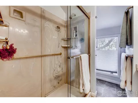 2433 Pine St, Boulder, CO 80302 photo 27