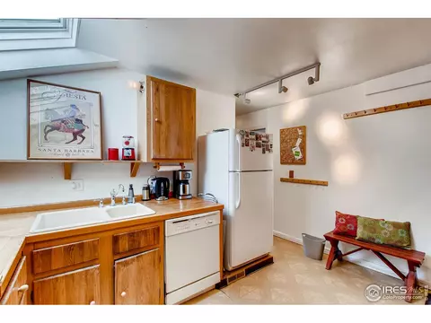 2433 Pine St, Boulder, CO 80302 photo 23