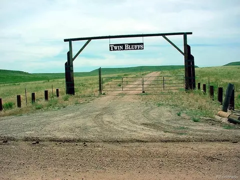lot4 Twin Bluffs Rd, Larkspur, CO 80118
