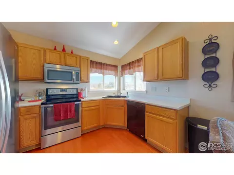 4285 E 94th Pl, Thornton, CO 80229 photo 8