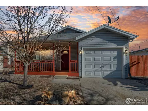 707 3rd St #B, Berthoud, CO 80513 photo 1