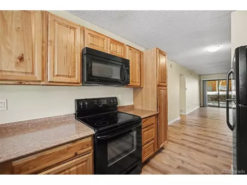 Kitchen - 433 Wright St #103, Lakewood, CO 80228 photo 3 of 3