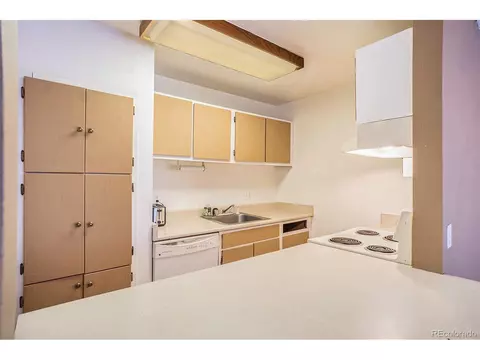 225 E 8th Ave #E15, Longmont, CO 80504 photo 12
