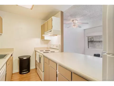 225 E 8th Ave #E15, Longmont, CO 80504 photo 9