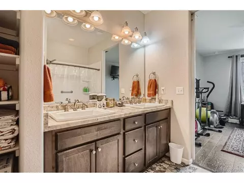25604 E Byers Dr, Aurora, CO 80018 photo 12