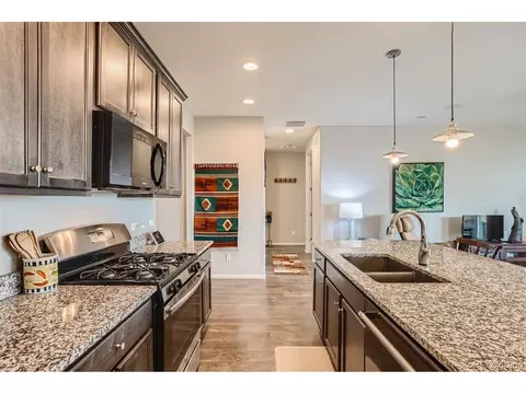 25604 E Byers Dr, Aurora, CO 80018 photo 10