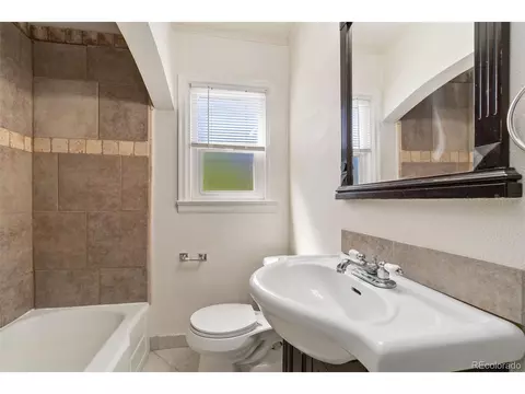 Bath - 2475 S Gilpin St, Denver, CO 80210 photo 1 of 1