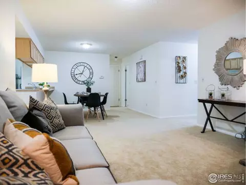 6208 Willow Ln, Boulder, CO 80301 photo 4