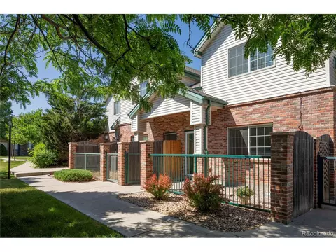 838 S Kalispell Cir #2-104, Aurora, CO 80017