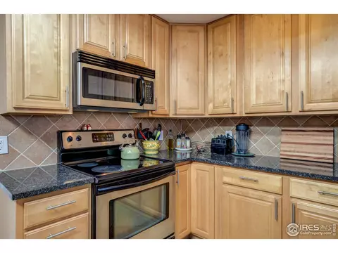 6071 Robb St, Arvada, CO 80004 photo 9