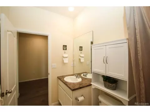 21193 E Doane Pl, Aurora, CO 80013 photo 9