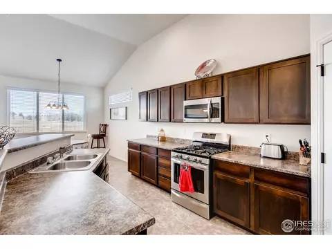 834 Lakebrook Ct, Windsor, CO 80550 photo 7