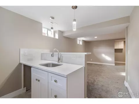 3278 Ivanhoe St, Denver, CO 80207 photo 17