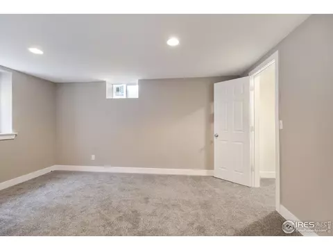3278 Ivanhoe St, Denver, CO 80207 photo 18