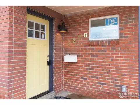 3278 Ivanhoe St, Denver, CO 80207 photo 2