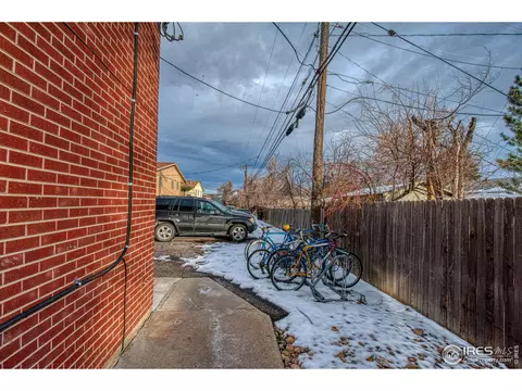 1090 30th St, Boulder, CO 80303 photo 8