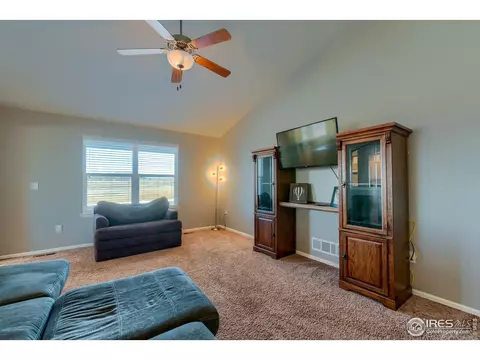 526 Cherryridge Dr, Windsor, CO 80550 photo 5