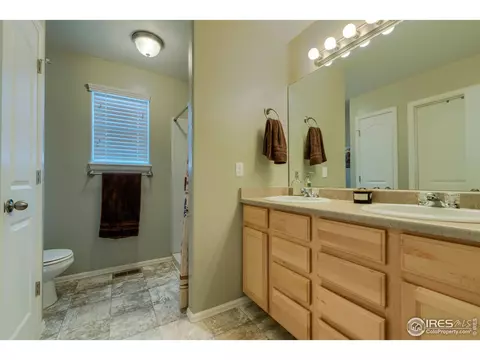 526 Cherryridge Dr, Windsor, CO 80550 photo 17