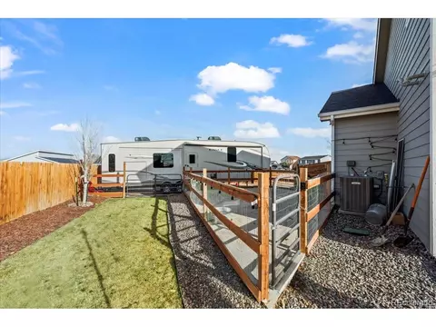 3827 Dove Ln, Evans, CO 80620 photo 24