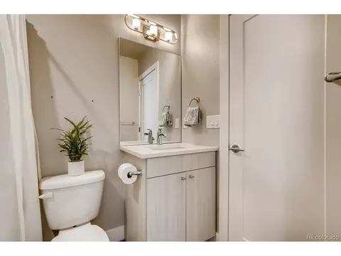 4122 E 35th Ave, Denver, CO 80207 photo 17