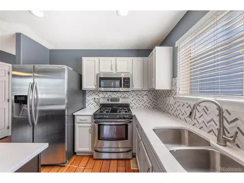 Kitchen - 3682 E 92nd Pl, Thornton, CO 80229 photo 3 of 6