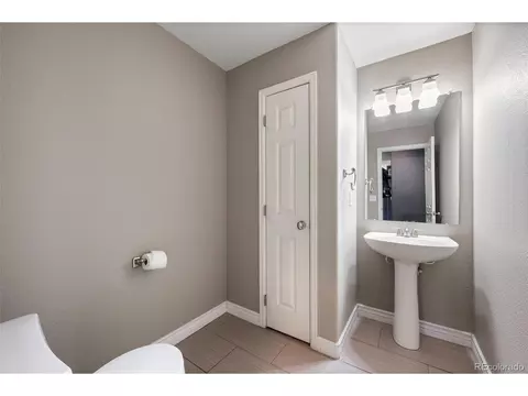 Bath - 3682 E 92nd Pl, Thornton, CO 80229 photo 1 of 4