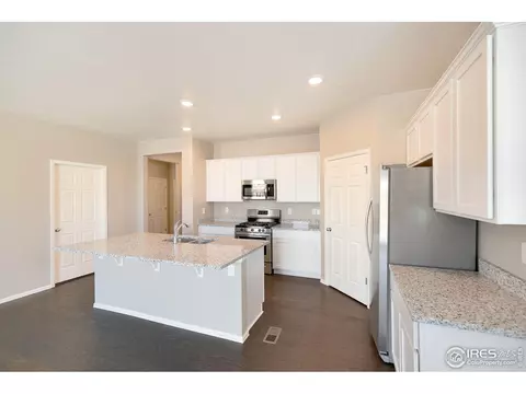 1678 Whiteley Dr, Windsor, CO 80550 photo 8