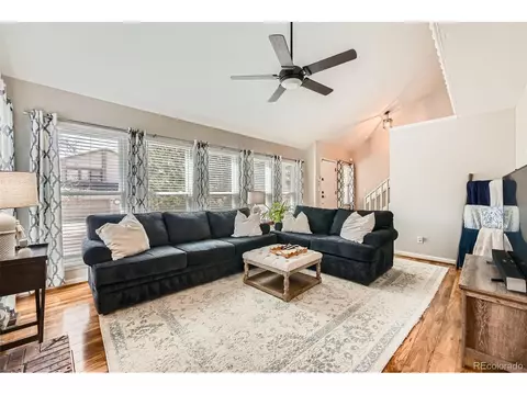 17509 E Kenyon Dr, Aurora, CO 80013 photo 3