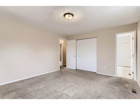 Undisclosed, Aurora, CO 80013 photo 18
