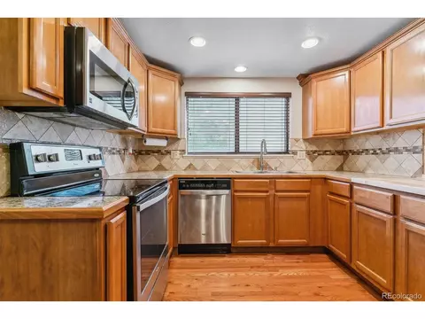 18985 E Kent Cir, Aurora, CO 80013 photo 11
