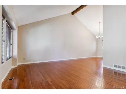18985 E Kent Cir, Aurora, CO 80013 photo 5