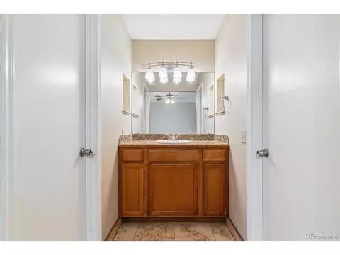 18985 E Kent Cir, Aurora, CO 80013 photo 28