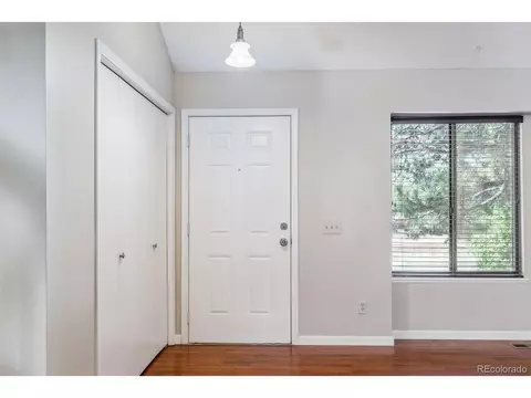 18985 E Kent Cir, Aurora, CO 80013 photo 4