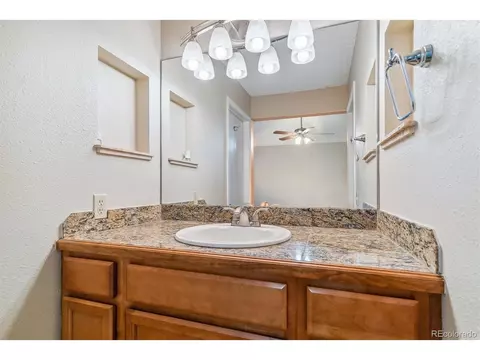 18985 E Kent Cir, Aurora, CO 80013 photo 29