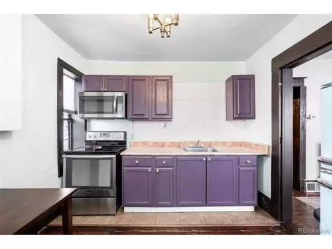 Kitchen - 421 E Alameda Ave, Denver, CO 80209 photo 2 of 2