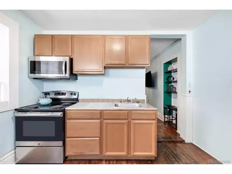 Kitchen - 421 E Alameda Ave, Denver, CO 80209 photo 1 of 2