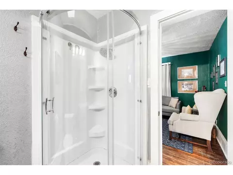 Bath - 421 E Alameda Ave, Denver, CO 80209 photo 2 of 4