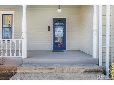 609 5th St, Berthoud, CO 80513 photo 2