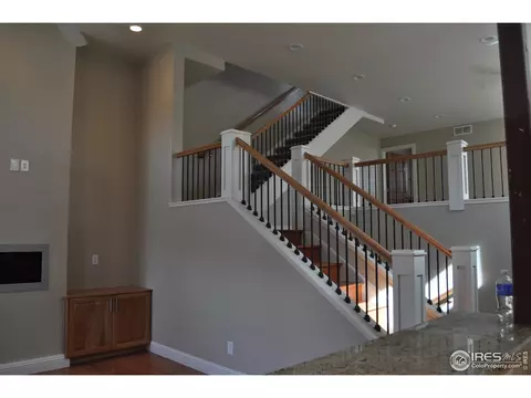 1233 Cedar Ave, Boulder, CO 80304 photo 2