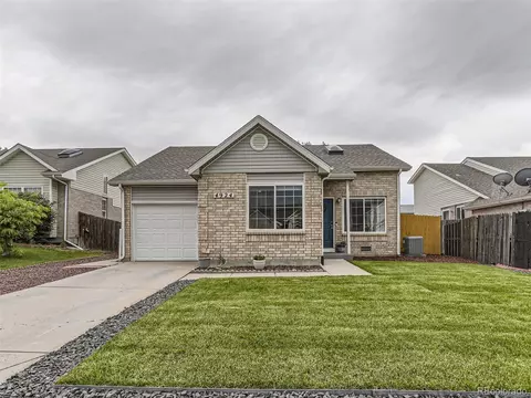 4924 Eagle St, Denver, CO 80239 photo 5