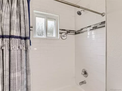 4924 Eagle St, Denver, CO 80239 photo 25