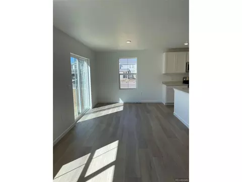 21966 E 39th Pl, Aurora, CO 80019 photo 8